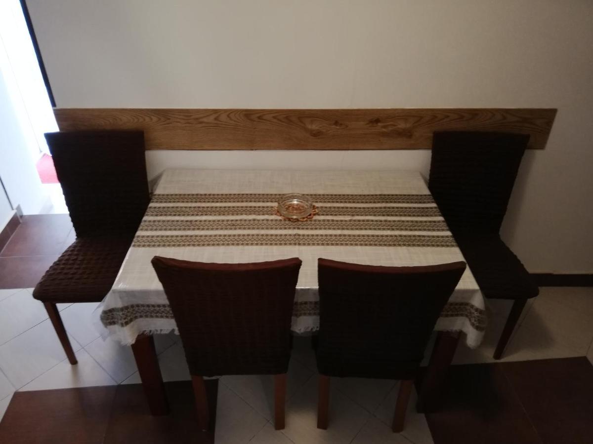 Apartman Cvita ツコン エクステリア 写真